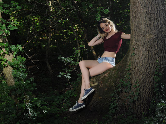 CherieMoniquee - Live sexe cam - 3341969