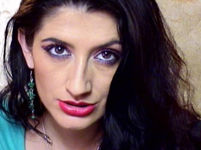 BeatrixCharm - Live Sex Cam - 3380550