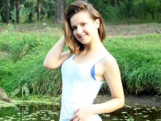 VladaBreeze - Show exciting with a auburn hair 18+ teen woman 