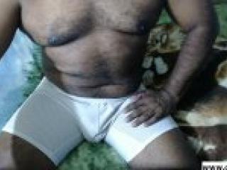 OnixInFire - Live cam sex avec ce Homme brun foncé  