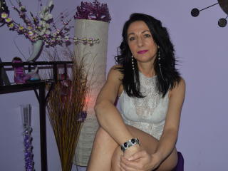 BellaLady69 - Live cam intime avec cette Femmes blanche sur le site Xlovecam.com 