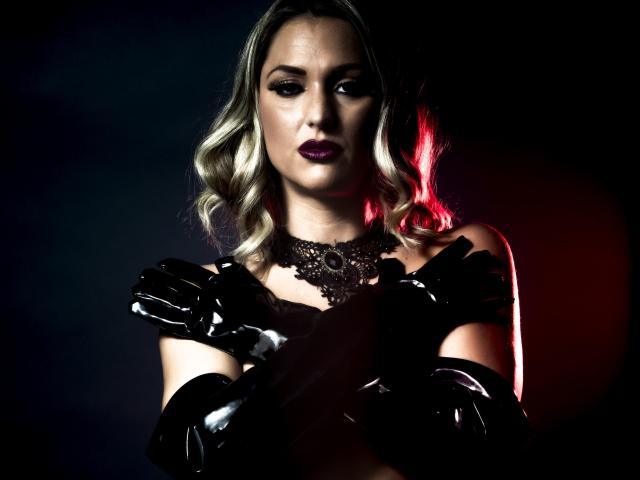 MayraTheQueen - Live sex cam - 3695632