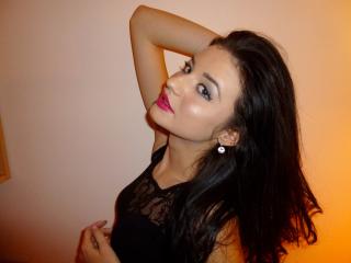 SultanaLeilla - Live chat excitant avec cette Sacrée jeune canon en chaleur maigre sur le site Xlovecam 