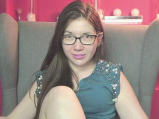 MissElllie - Chat hot with a being from Europe Sexy babes 