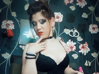 MissLoraa - Chat cam exciting with this White Fetish 