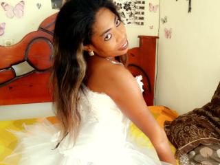 AngeDoucePourToi - Live sex cam - 4036765