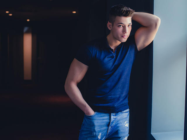 HaydenSpearz - сексуальная веб-камера в реальном времени - 4099385