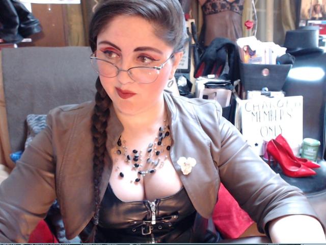 LadyDominaX - Sexe cam en vivo - 4103245