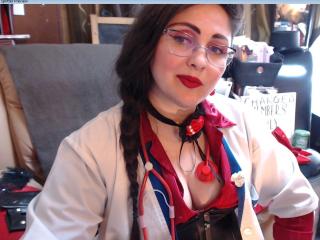 LadyDominaX - chat online nude with this big beautiful woman Mistress 