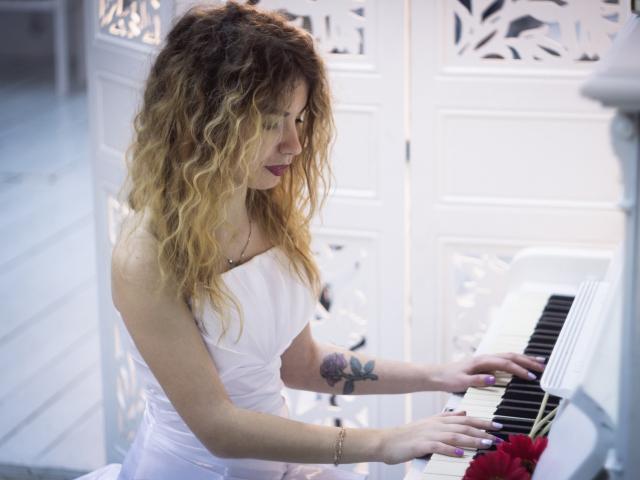 ValeryRossX - Live sex cam - 4110335