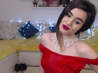 DellicyaX - online show x with this Young and sexy lady with small boobs 