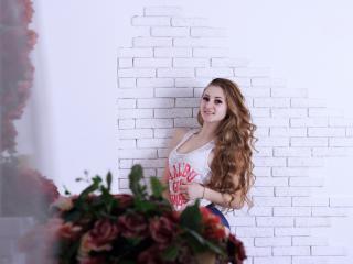 OlgaOliver - Chat x with a brown hair Young and sexy lady 
