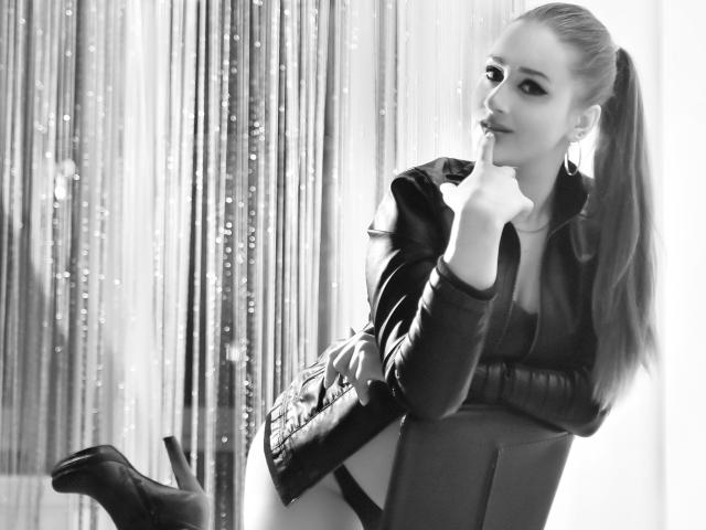 PrettyOnePatricia - Sexe cam en vivo - 4150940