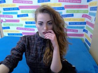 JasminSmart - online chat exciting with this European 18+ teen woman 