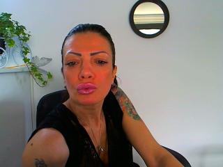 Nefertiti69 - сексуальная веб-камера в реальном времени - 4174335