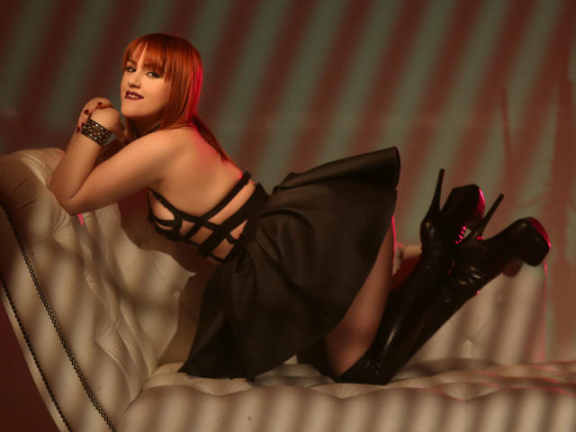 YourOnlySub - online show hot with a redhead Dominatrix 