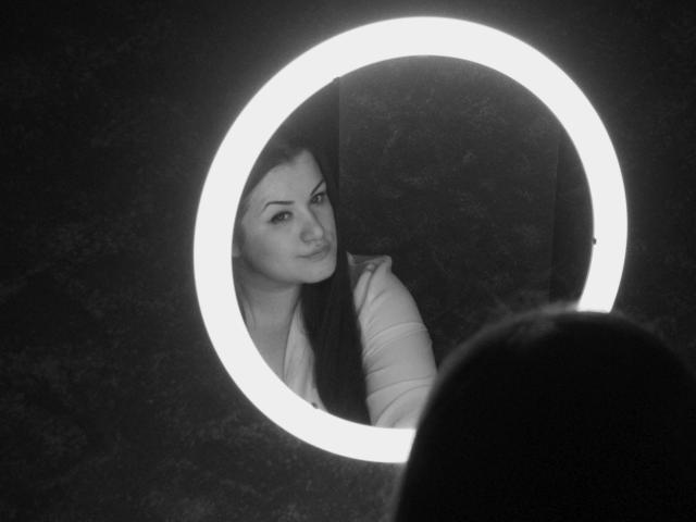 Abrigaille - Sexe cam en vivo - 4190880