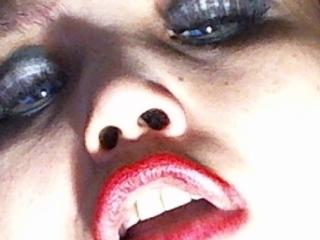 DiamondAngela - Live cam en direct avec cette Femmes rasée sur le site XloveCam 