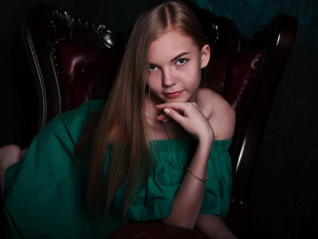 KellyCruze - Live porn &amp; sex cam - 4208820