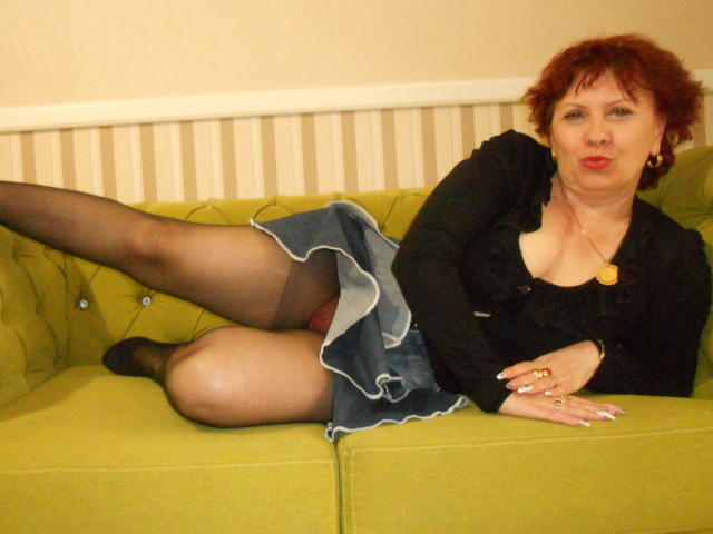 DivineLaura - Live porn &amp; sex cam - 4214155