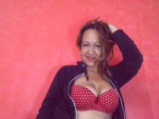 RubiaHot - Webcam live xXx with a standard body Mature 