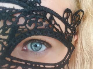 PervertBlondy - Web cam hard with a shaved sexual organ Dominatrix 