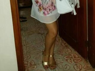 HealthyGirl - Chat intime avec cette Splendide jeune canon en chaleur à la chevelure d'or sur le service X Love Cam 