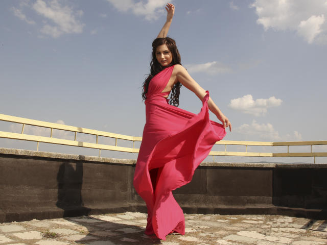 ClaraJoy - Webcam live sexy with this White Hot chicks 