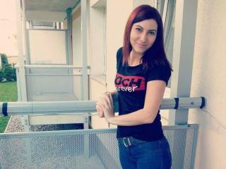 RebeccaWalls - online chat x with this athletic build Young lady 