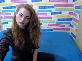 JasminSmart - Cam hard with this shaved intimate parts Young lady 