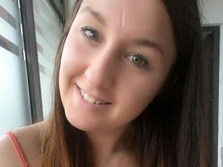 AmyJollie - chat online hot with a being from Europe 18+ teen woman 