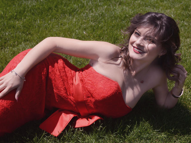 CarolineRoyall - Live sex cam - 4350625