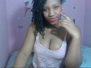 BigAssLuana - Sexe cam en vivo - 4369825