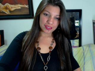 MelanyHott - Live sexe cam - 4375105