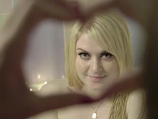 KittyJessica - Live sexy with a being from Europe Nude young and sexy lady 