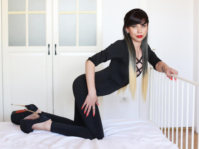 NikiSwank - Sexe cam en vivo - 4415965