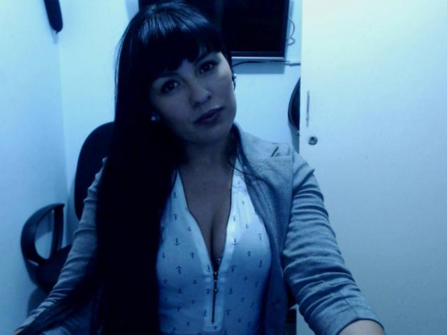 PenelopeSweet69 - Live porn &amp; sex cam - 4420960