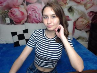 MiaLili - Show hot with a being from Europe Young lady 