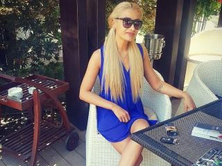 NastyPorn - Webcam xXx avec une Fétichiste à la poitrine parfaite sur XloveCam 