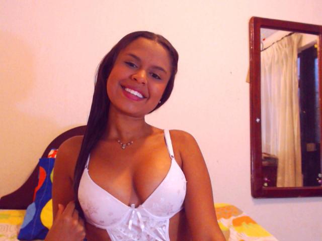 DannaKante - Live porn &amp; sex cam - 4432155