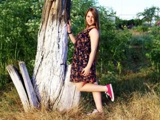 EmilyGordon - chat online sexy with a shaved private part Sexy girl 
