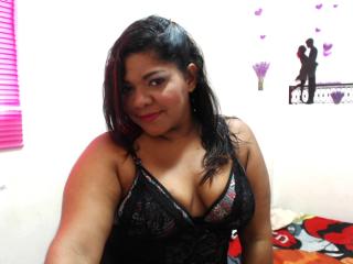 PamelaOne - online chat hard with a dark hair Lady over 35 