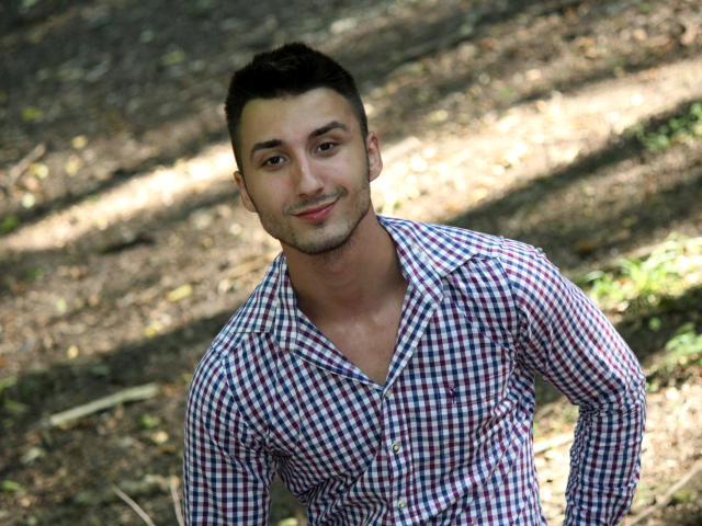 Karolino - Live sex cam - 4447110
