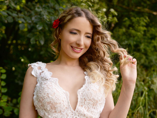 SophyaElise - Live Sex Cam - 4459559