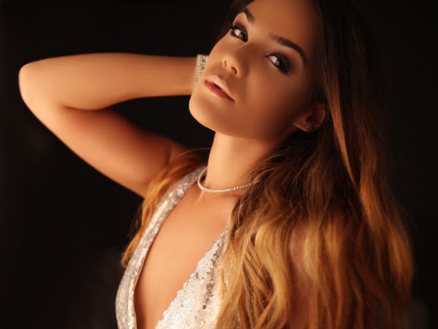 AdoredElizabeth - Sexe cam en vivo - 4463399