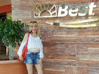 SelenaSexy69 - online show hard with this Lady over 35 with small hooters 
