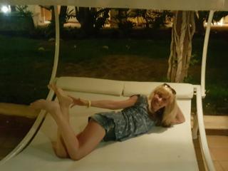 SelenaSexy69 - Live chat hot with a flocculent sexual organ Mature 