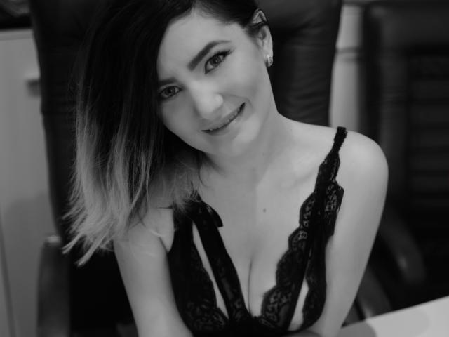 LiannePonti - Live sex cam - 4524088