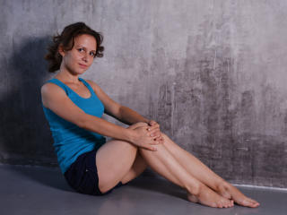 SvetaBrie - chat online exciting with this shaved pubis 18+ teen woman 