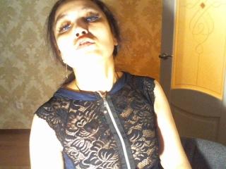 DiamondAngela - Web cam exciting with this so-so figure Horny lady 